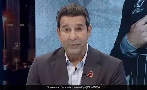 "Embarrassed" Wasim Akram Reacts To 'Rohit Sharma Coin Toss Controversy ...