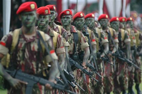 Media Inggris Nilai Latihan Pasukan Elit Tentara Indonesia Sangat Mengerik - LINK BERITA