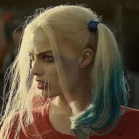 Margot Robbie as Harley Quinn - Suicide Squad Wallpaper Engine