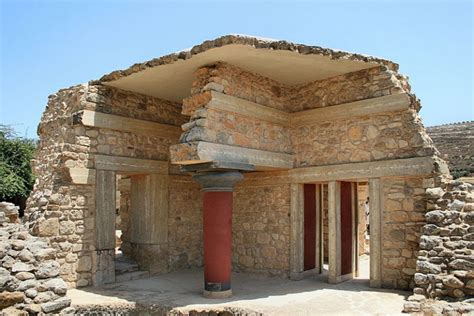 How Knossos Palace Looked in Its Glorious Days - Arkeonews