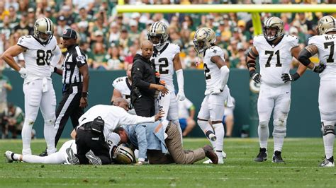 Saints defense collapses against Packers after Derek Carr injury