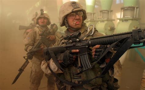 Us Marine, Marine Corps, Usmc, Marines, Military Armor, Military Guns, Iraq War, War Photography ...