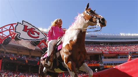 The History Of The Kansas City Chiefs' Original Mascot, Warpaint