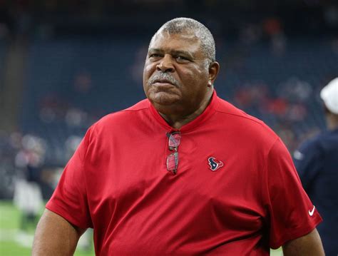 Romeo Crennel retires after 50 seasons of coaching - National Football Post