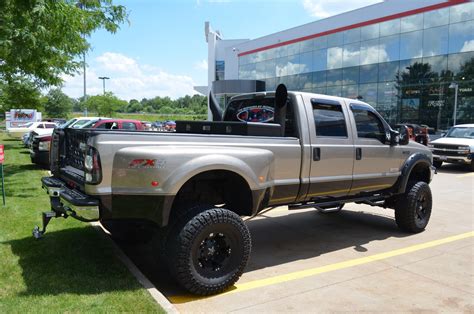 Lot Shots Find of the Week: Ford F-350 Diesel - OnAllCylinders