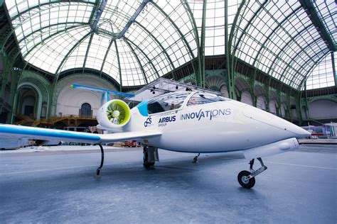 Tomorrow an electric plane will fly the English Channel for the first ...