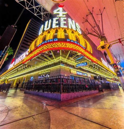 Four Queens Hotel and Casino - UPDATED 2017 Reviews & Price Comparison ...