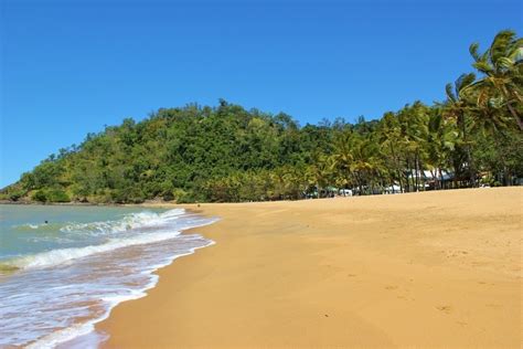 Trinity Beach: Cairns Northern Beaches - Jetsetting Fools