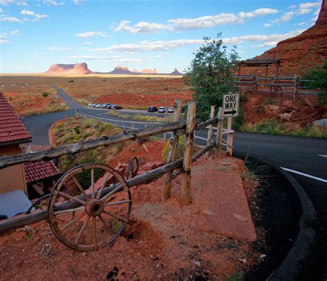 Monument Valley Camping and Places to Stay – Camera and a Canvas