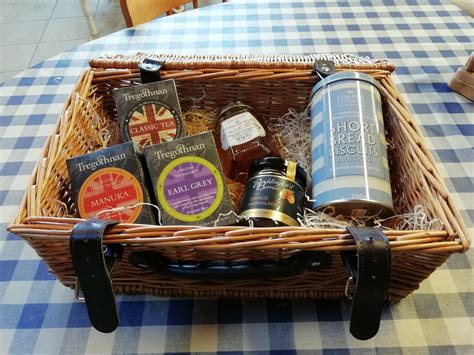 Hampers – Trevallick's Farm shop & Tea room