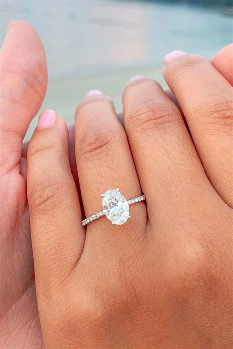 21 Simple Engagement Rings For Girls Who Love Classic | Oh So Perfect Proposal