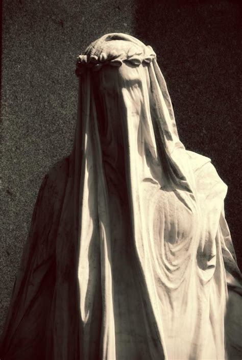 36 best Gothic / Cemetery Angel Statues / Monuments images on Pinterest