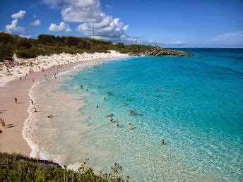 Horseshoe Bay beach, Bermuda - Ultimate guide (August 2024)