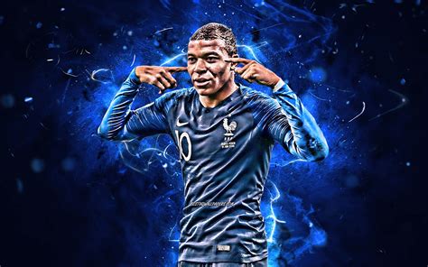 #Soccer Kylian Mbappé #French #2K #wallpaper #hdwallpaper #desktop | Kylian mbappé, Cool ...