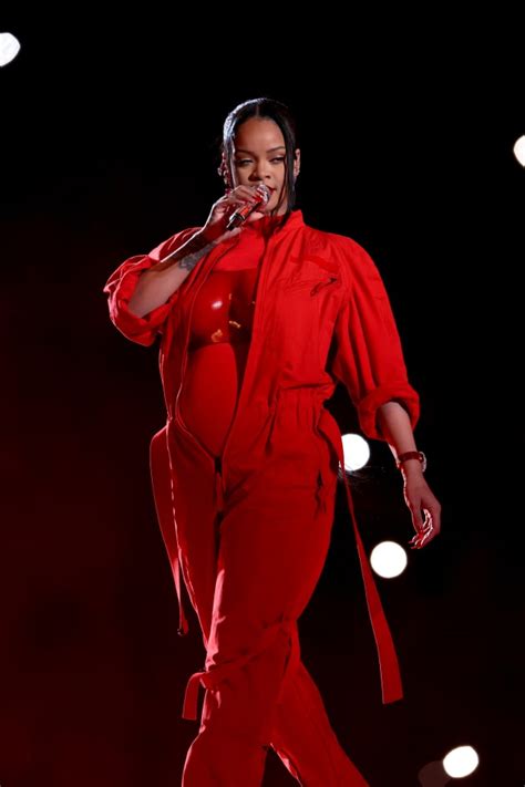 Rihanna Performs Super Bowl 57 Halftime Show: Watch the Full ...