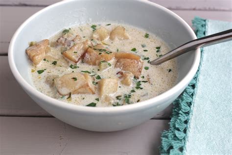 New England Scallop Chowder | Recipe | Scallop recipes, Delicious soup ...