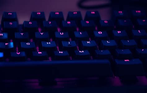 Mechanical Keyboard With Lights - Mechanical Keyboard (#52540) - HD Wallpaper & Backgrounds Download