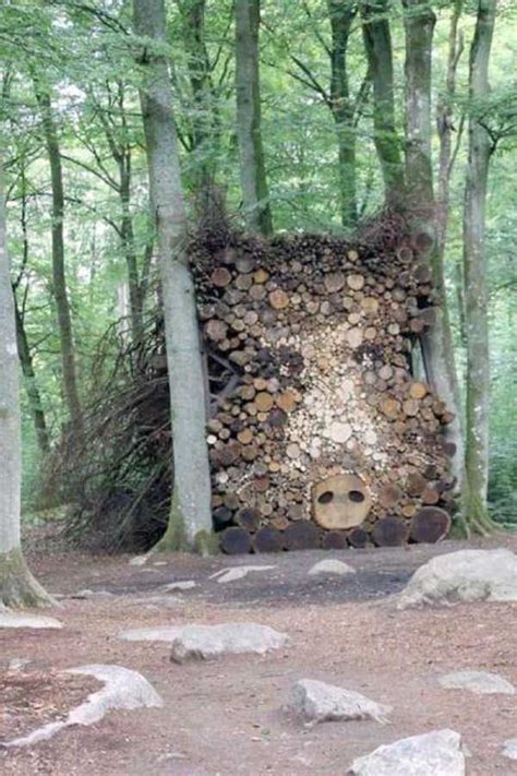 27 Awesome Examples of Firewood Stacking Art | KLYKER.COM