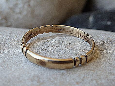 Simple Wedding Band. 14K Solid Gold Ring. Women's