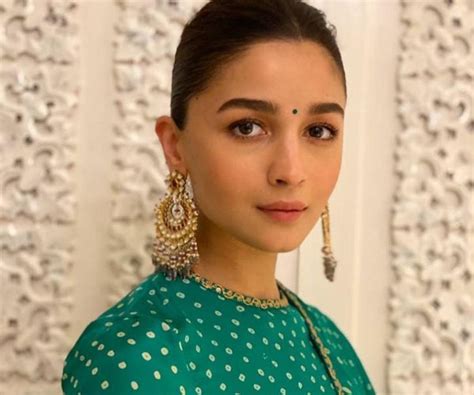 Alia Bhatt Reveals Her RRR Headaches | cinejosh.com