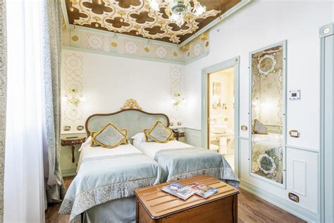 Superior Room in Venice - Hotel Monaco & Grand Canal Venice