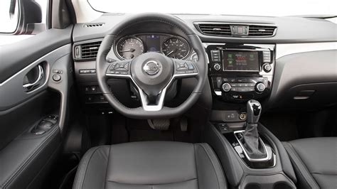 2020 Nissan Rogue Sport Interior Review | Nissan rogue interior, Nissan rogue, Nissan