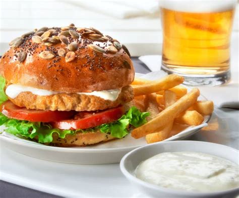 Chicken Burger with Yoghurt Sauce - Cookidoo® – the official Thermomix® recipe platform