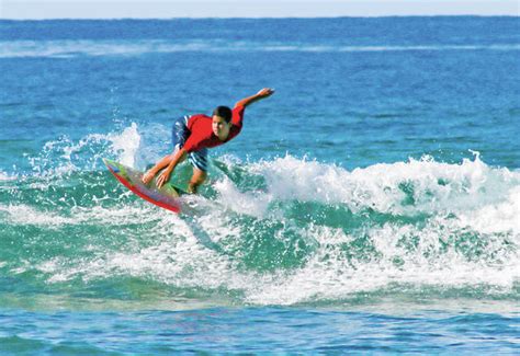 Hawaii Surfing Association holds season finale - Hawaii Tribune-Herald