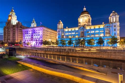 Premium Photo | Liverpool skyline pier head sunset