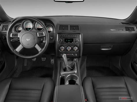 2010 Dodge Challenger Pictures: Dashboard | U.S. News & World Report