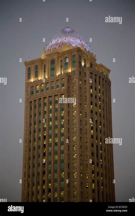 EXTERIOR OF THE NEW FIVE STAR LUXURY FOUR SEASONS HOTEL IN DOHA QATAR MIDDLE EAST AT DUSK Stock ...