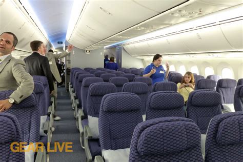 United Boeing 787 Dreamliner Interior - United 787 Dreamliner Interior ...