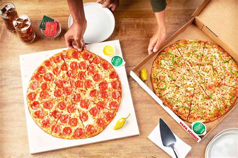 Papa Johns Introduces New York-Style Pizza with Hand-Stretched, Foldable, Oversized Slices