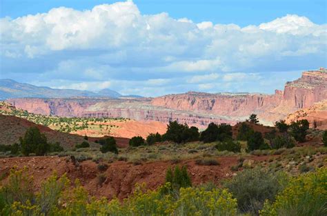 Capitol Reef Scenic Drive (Capitol Reef National Park) - Nomadic Niko