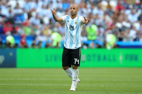 Argentina and Barcelona great Javier Mascherano announces retirement ...