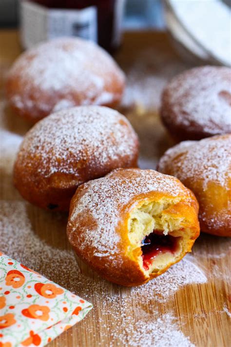 Raspberry Jelly Donuts – Raspberry