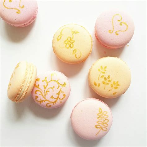 Hand-painted gold detailing on macarons | Ginger & Cacao | Pastel ...