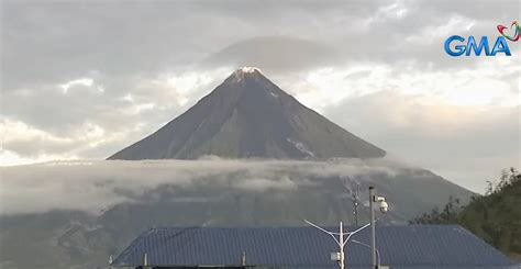 Faint crater glow seen on Mayon Volcano --PHIVOLCS - Cañaveral Web