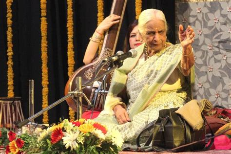 Girija Devi (Thumri Queen) Age, Death Cause, Husband, Family, Biography & More » StarsUnfolded