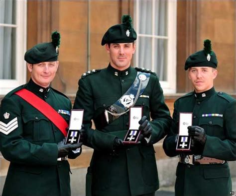 Royal Irish Regiment ceremonial uniform[600x500] : r/uniformporn