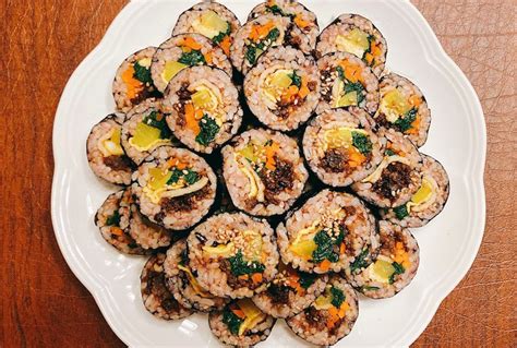 Kimbap: Colorful Korean rolls fit for a picnic | Salon.com