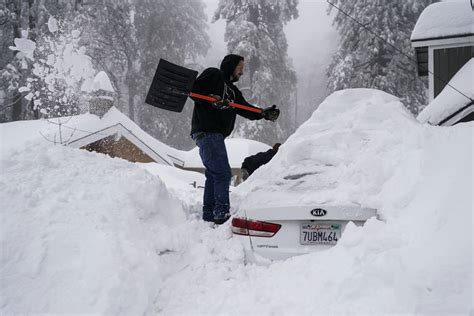 Late-season storm brings more snow to the Sierra Nevada | Honolulu Star ...