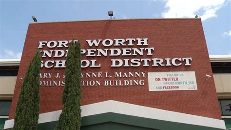 Fort Worth ISD School Board Open to Discuss Changing Officers’ Role on ...