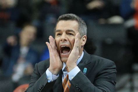 Virginia’s Tony Bennett wins USBWA National Coach of the Year Award ...