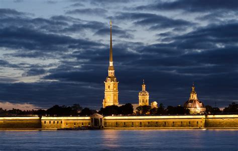 Peter and Paul Fortress | Sightseeing | St.Petersburg