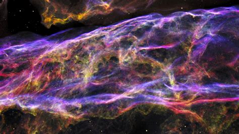 Vibrant Gaseous Ribbons: The Veil Supernova Remnant | Nebula, Hubble telescope, Hubble space ...