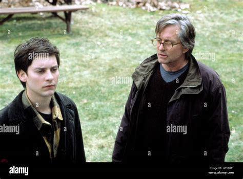 WONDER BOYS, Tobey Maguire, Michael Douglas, 2000 Stock Photo - Alamy