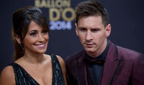 Lionel Messi’s girlfriend discharged from hospital | India.com