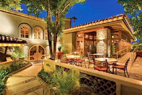 12 Cool Boutique Hotels in Phoenix, Arizona – Wandering Wheatleys