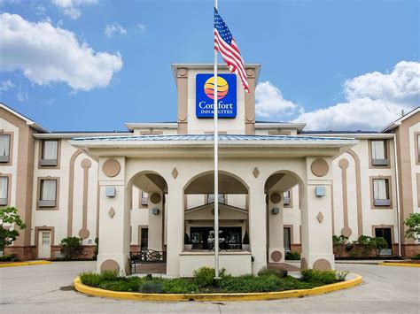 Comfort Inn & Suites La Grange, KY - See Discounts